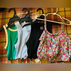 GIRLS 4/5t crop tops/Brand new(set of 4)